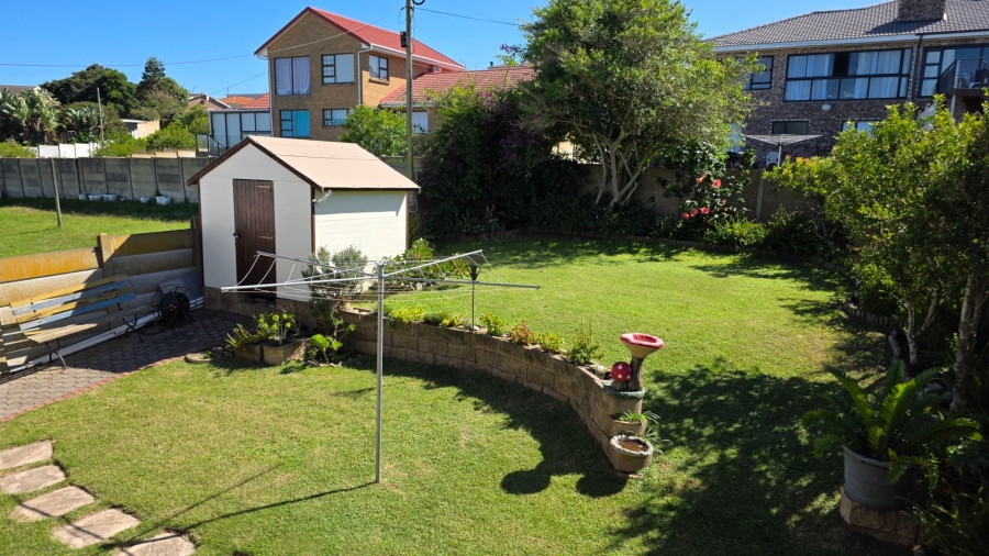 3 Bedroom Property for Sale in Dana Bay Western Cape